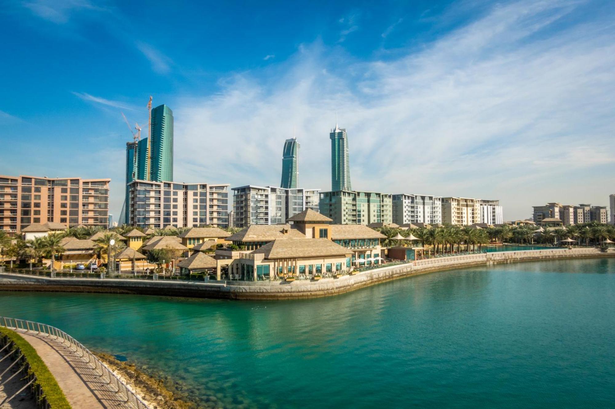 Palavra Resort Manama Exterior photo View of Al Furjan