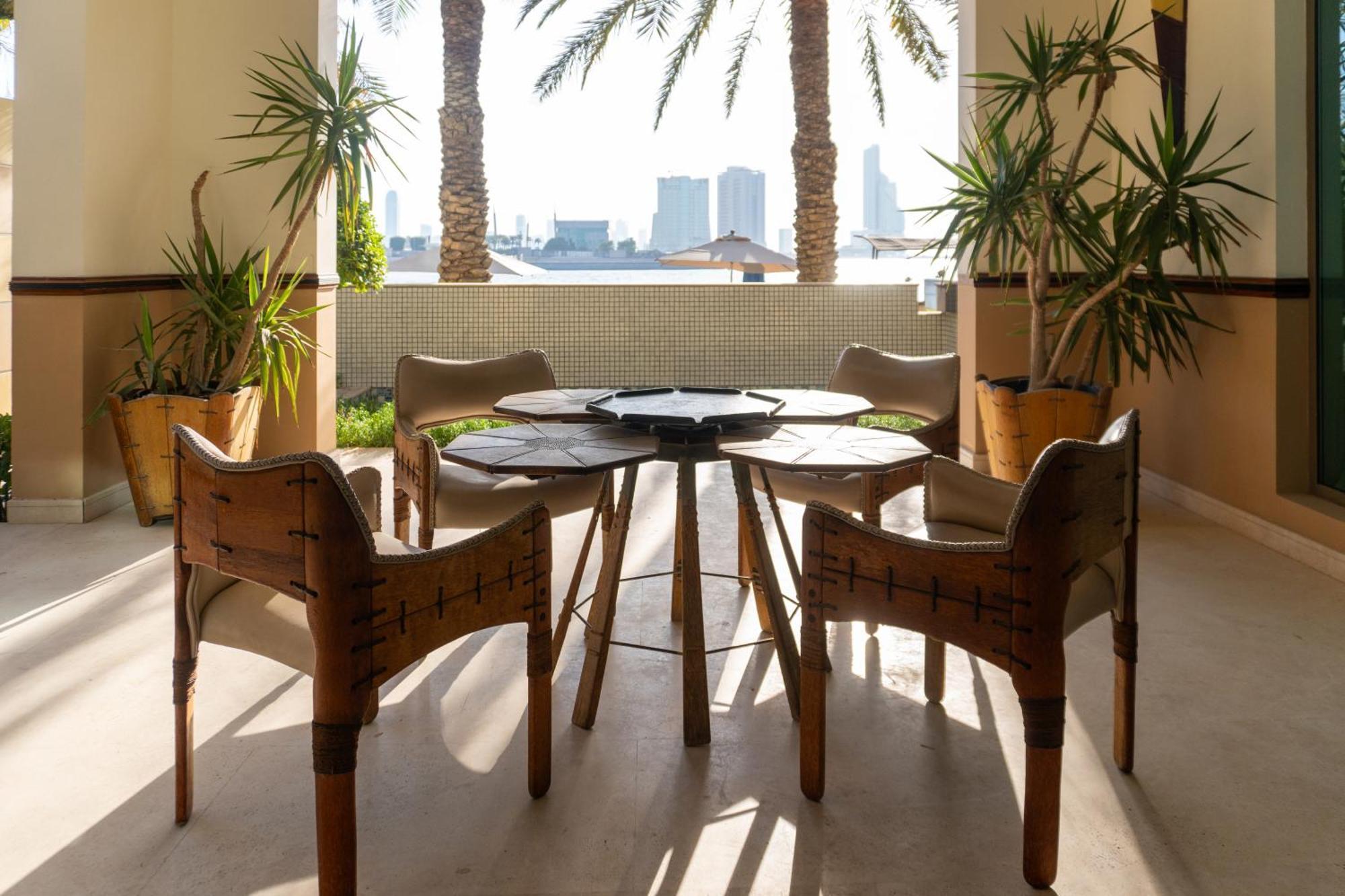 Palavra Resort Manama Exterior photo The interior of the hotel