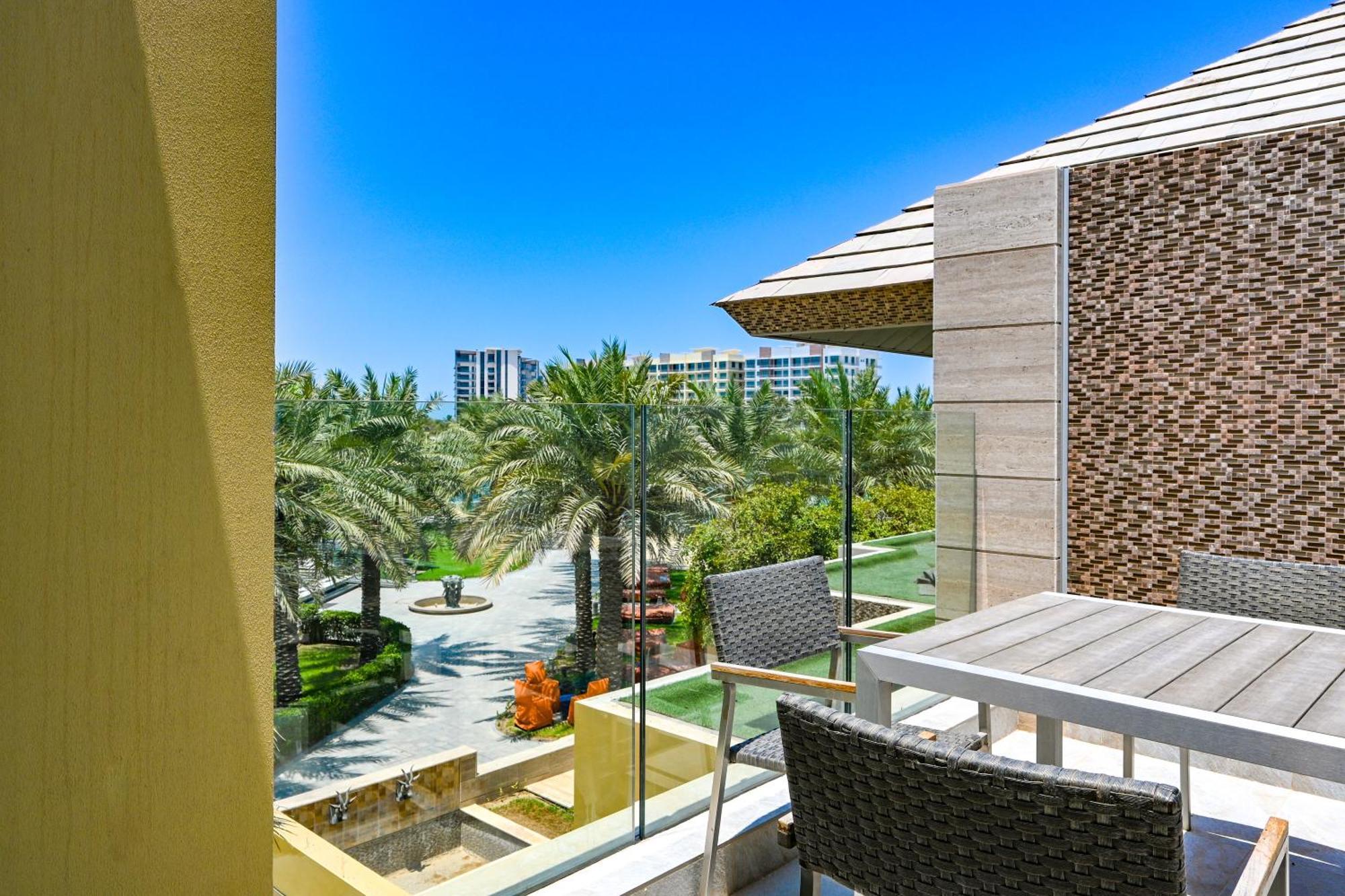 Palavra Resort Manama Exterior photo View from a suite